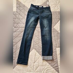 Sonoma Denim Skinny Pull -On Med-Rise Adjustable Length Jeans- Size 4R